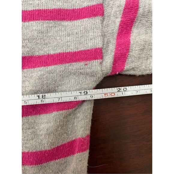 Crown & Ivy V-Neck Stripe Sweater Size Petite Medium - Picture 6 of 6
